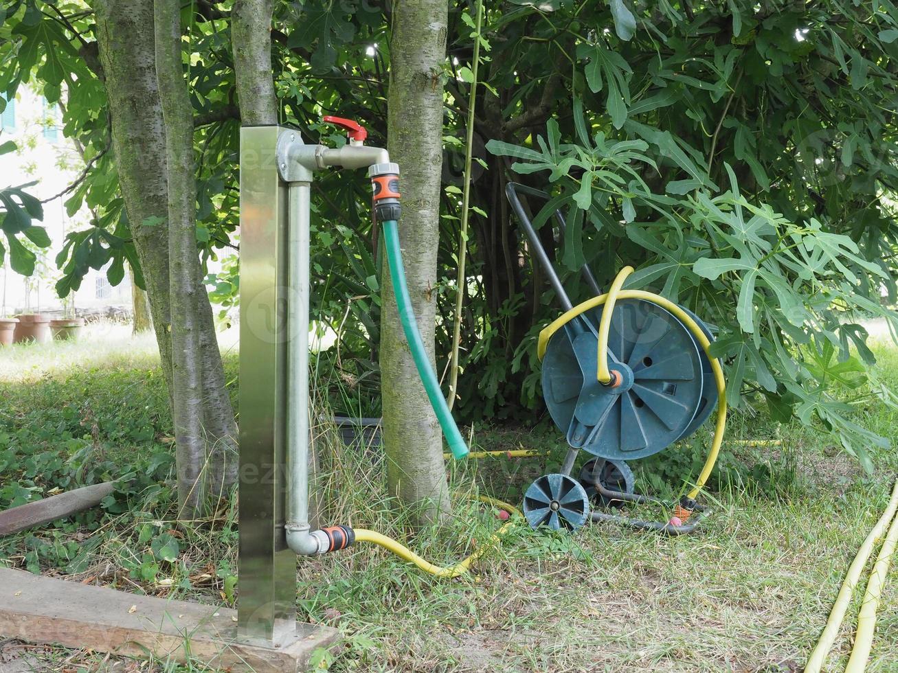 fontana per l'irrigazione del giardino foto