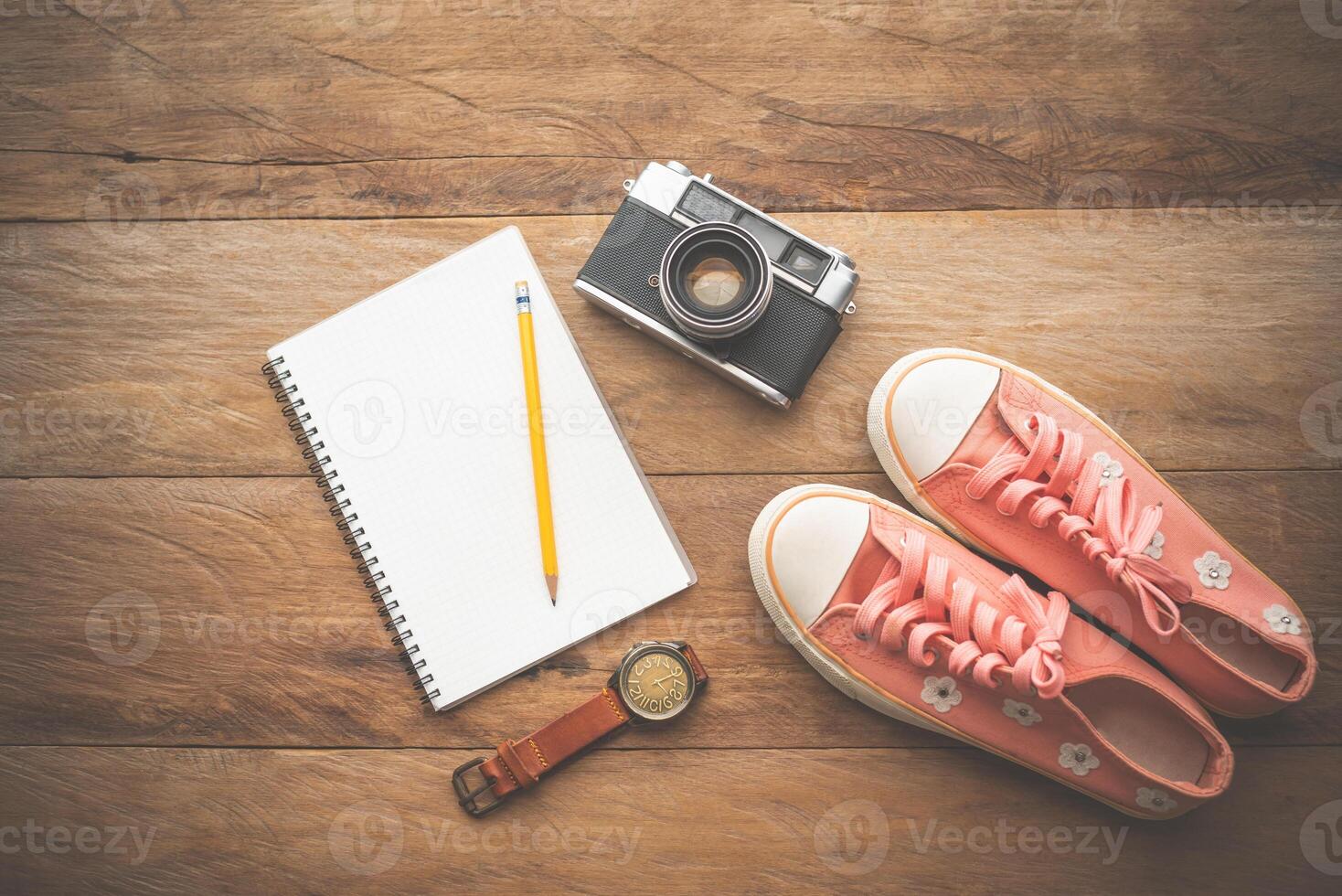 viaggio Accessori costumi. passaporti, bagaglio, il costo di viaggio mappe preparato per il viaggio foto