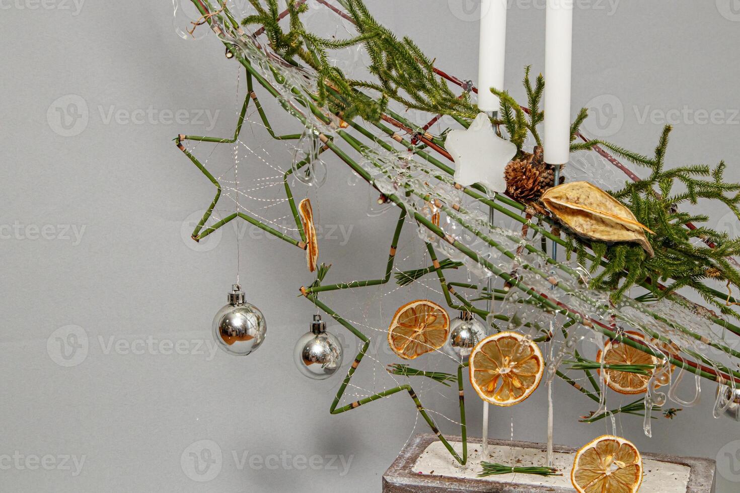 Natale composizione di fiori e Natale decorazioni foto