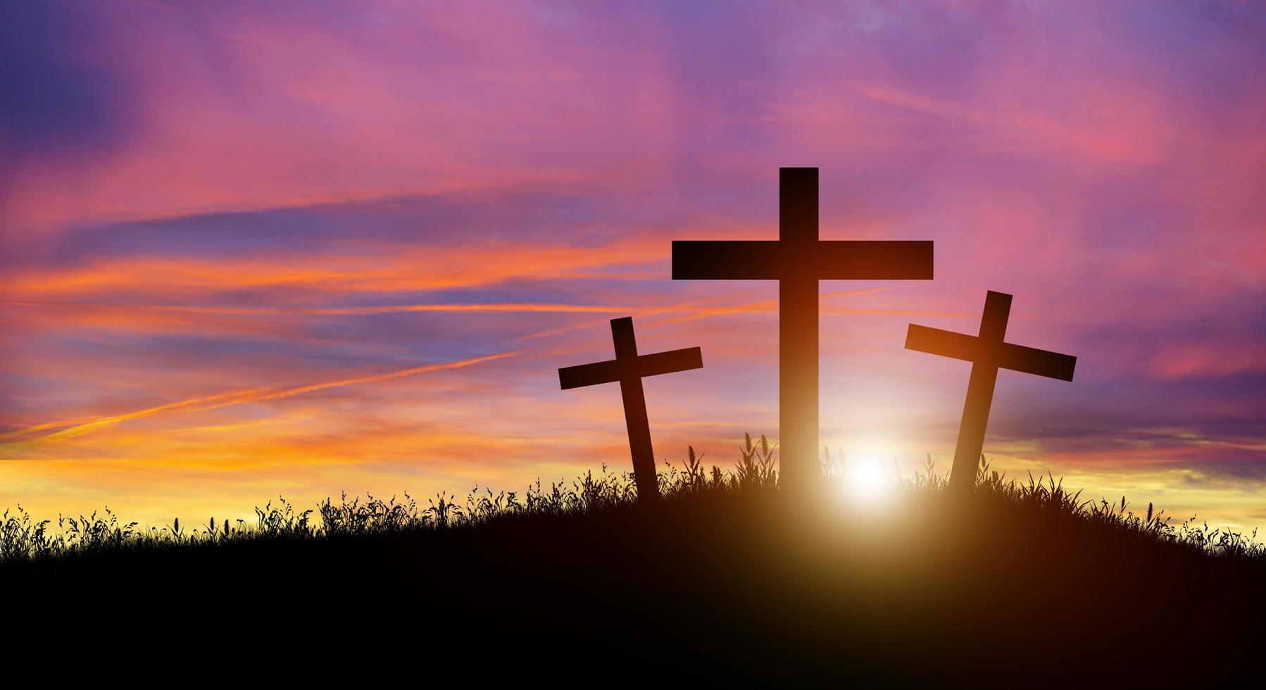 crocifissione di gesù cristo. natale, pasqua, salvezza dei peccati, sacrificio e religione. foto