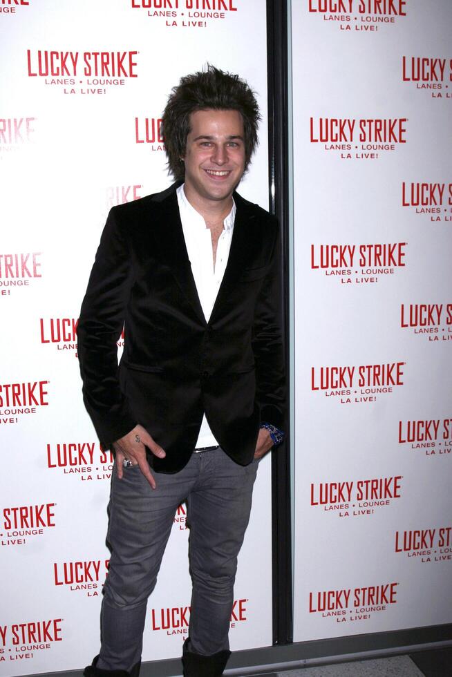 Ryan cabrera in arrivo a il il mille dollari apertura di fortunato sciopero a la vivere nel los angeles, circa novembre 21, 2008 foto