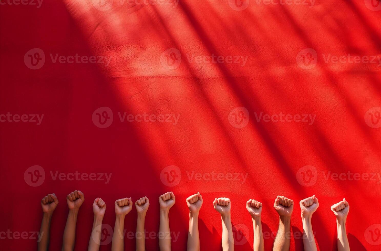 ai generato unito pugni di solidarietà su rosso, lavoro duro e faticoso giorno foto