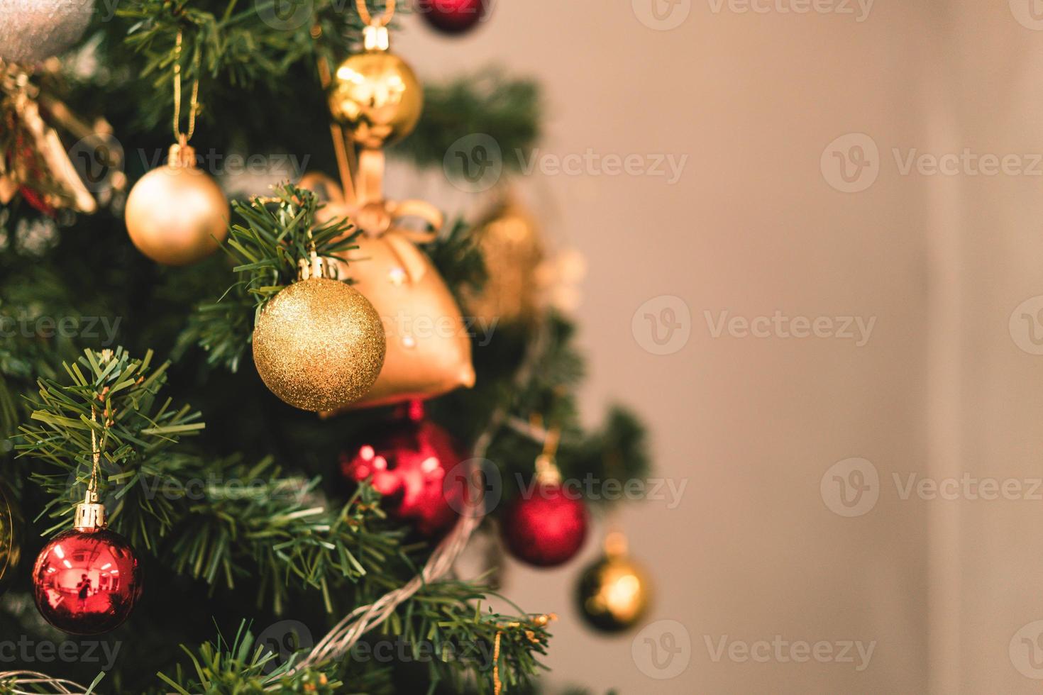 ornamenti per la decorazione dell'albero di natale foto