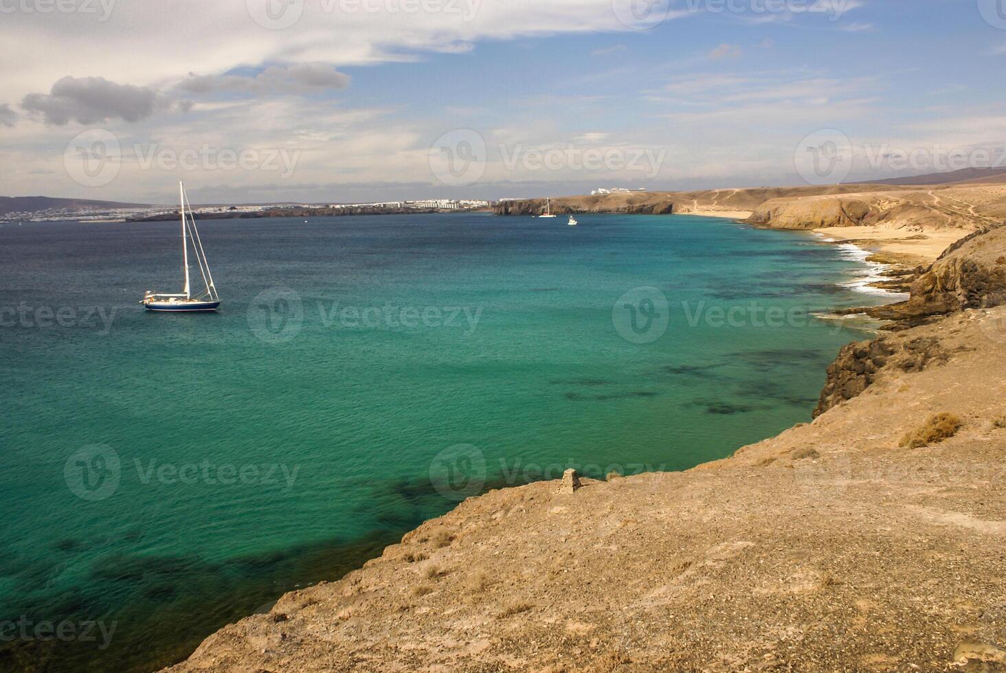 Lanzarote papagayo turchese spiaggia e ajaches nel canarino isole foto