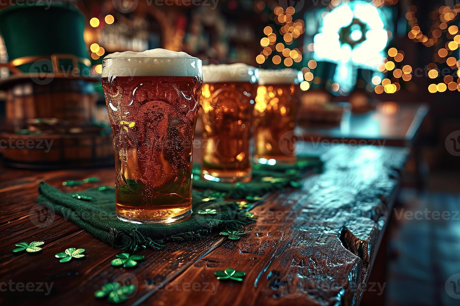 ai generato st. Patrick giorno nel Irlanda. bicchieri di birra su un' di legno bar contatore con verde trifoglio le foglie. simbolo di santo Patrick giorno. foto