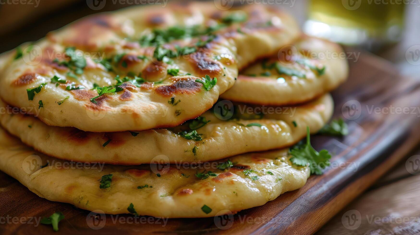 ai generato coriandolo naan - indiano piatto pane con un' spruzzatina di fresco coriandolo le foglie e cucinato nel tandoor foto