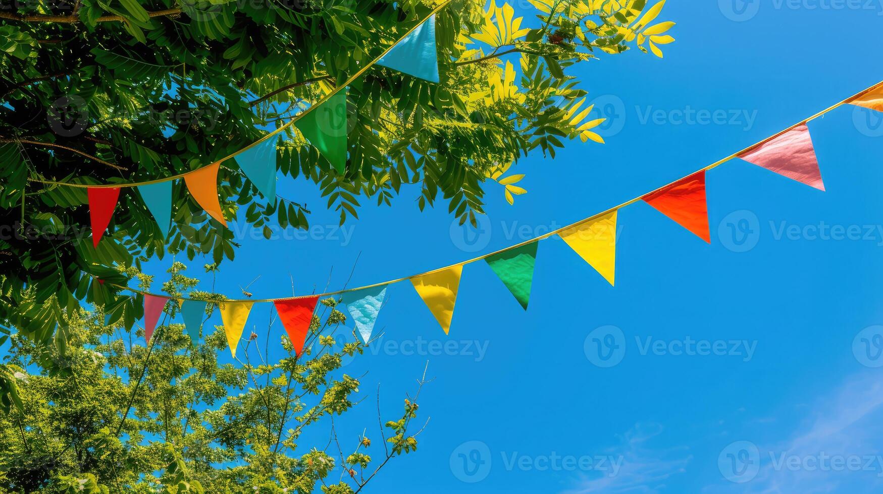 ai generato colorato bandierina corda decorazione nel verde albero fogliame su blu cielo, estate festa sfondo modello bandiera con copia spazio foto