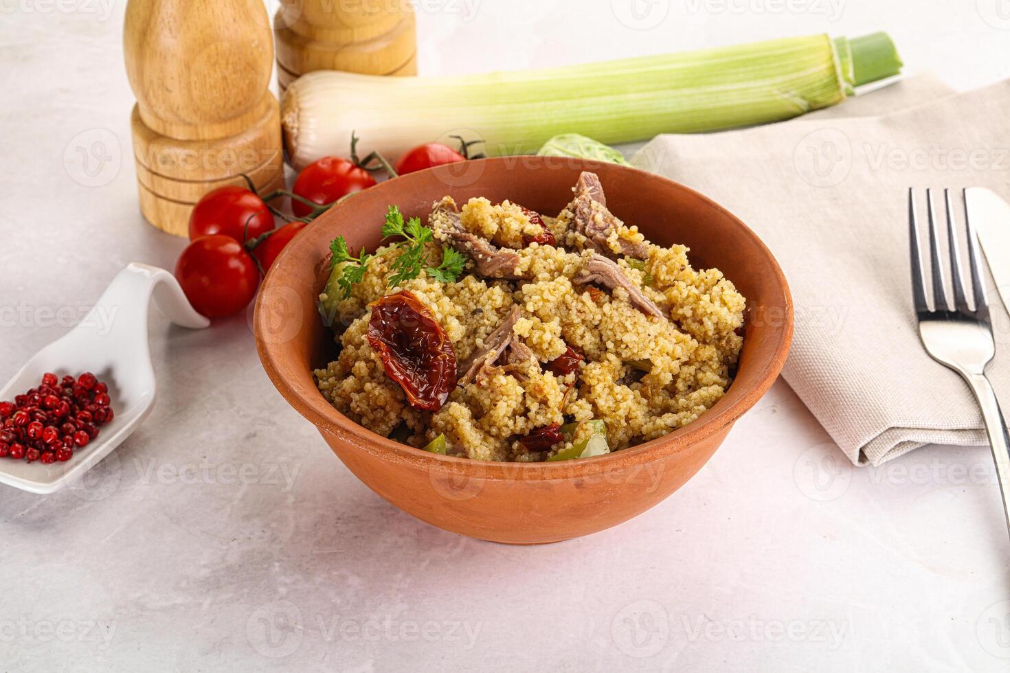 bulgur con agnello e verdure foto