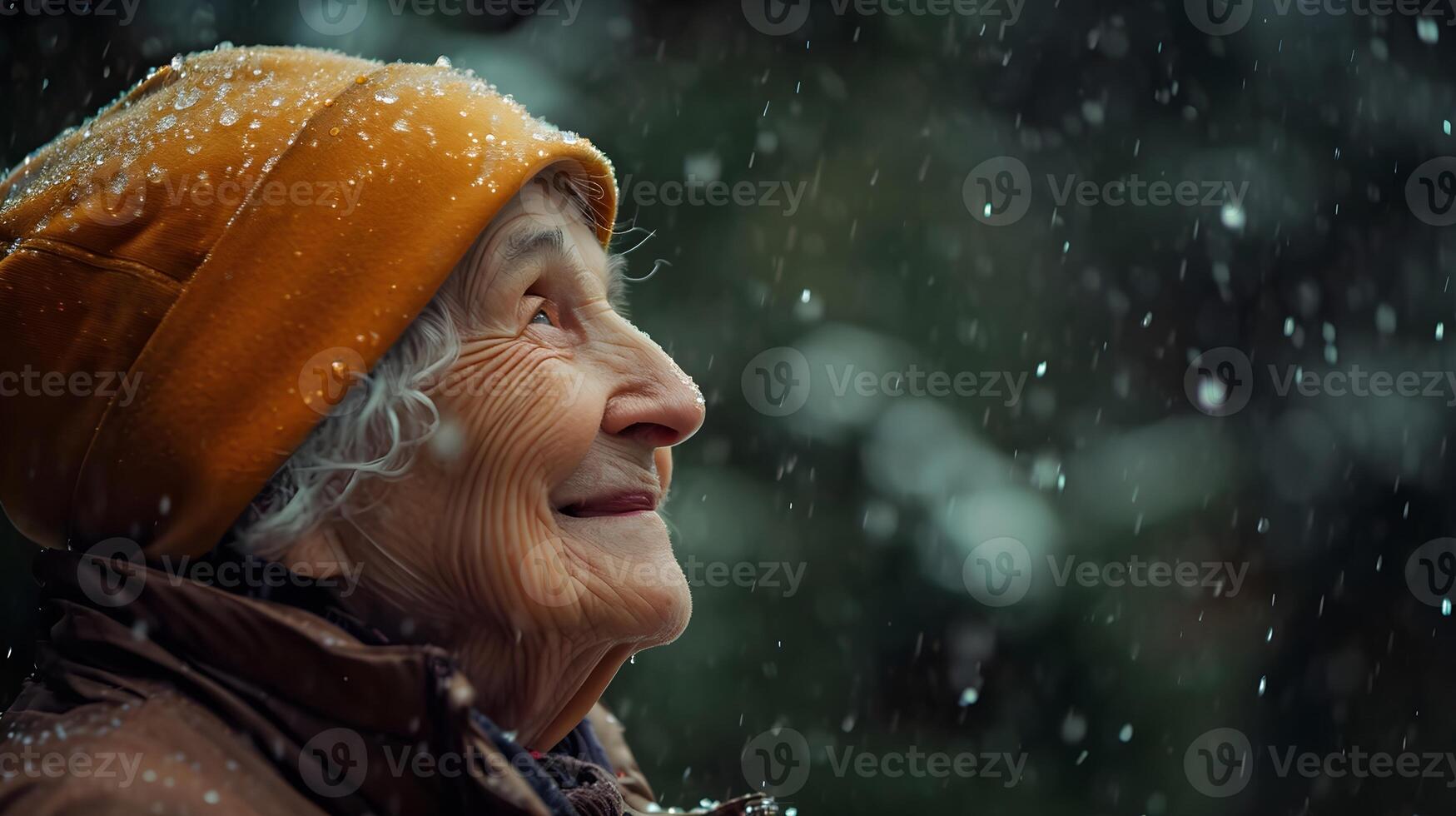 ai generato lato Visualizza ritratto di un' sorridente anziano bianca femmina inzuppato nel il scrosciante piovere, generativo ai, sfondo Immagine foto