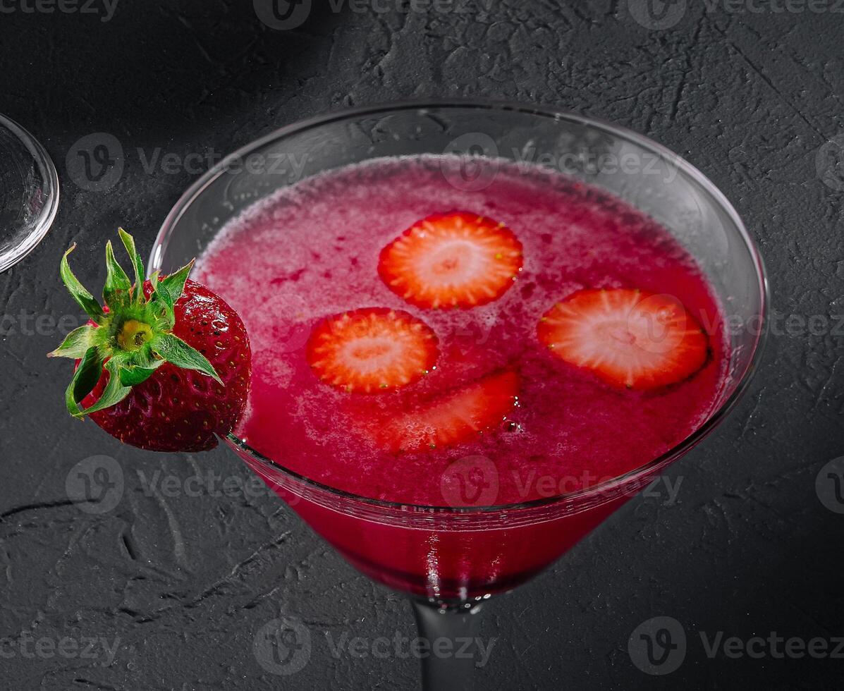 Martini bicchiere di rosso alcool bevanda foto