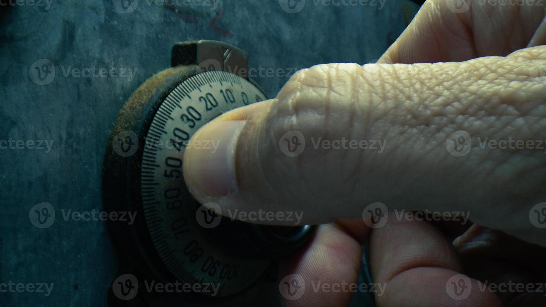 un' combinazione quello conduce per vecchio i soldi risparmi foto