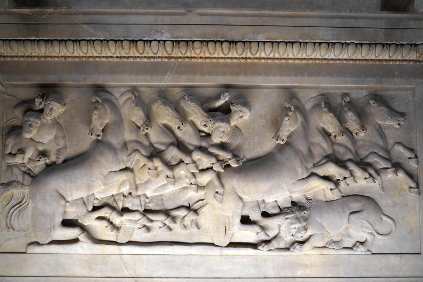 Istanbul, tacchino - gennaio 7 2024 - Istanbul archeologico Museo Alessandro marmo dipinto sarcofago foto