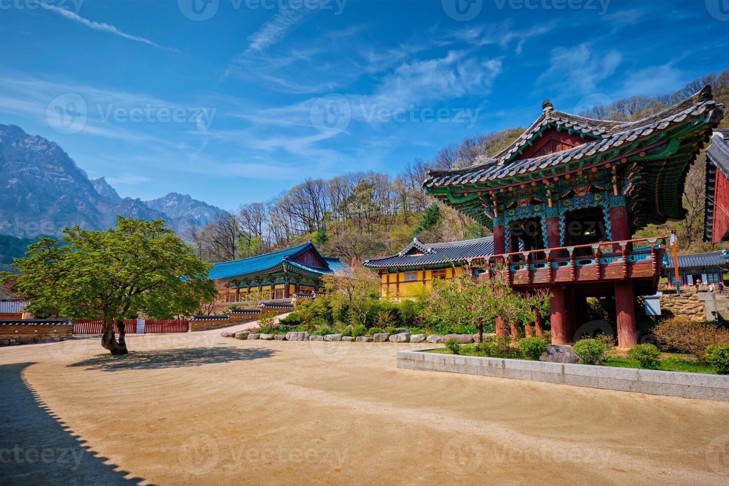 sinheungsa tempio nel seoraksan nazionale parco, seoraksan, Sud Corea foto