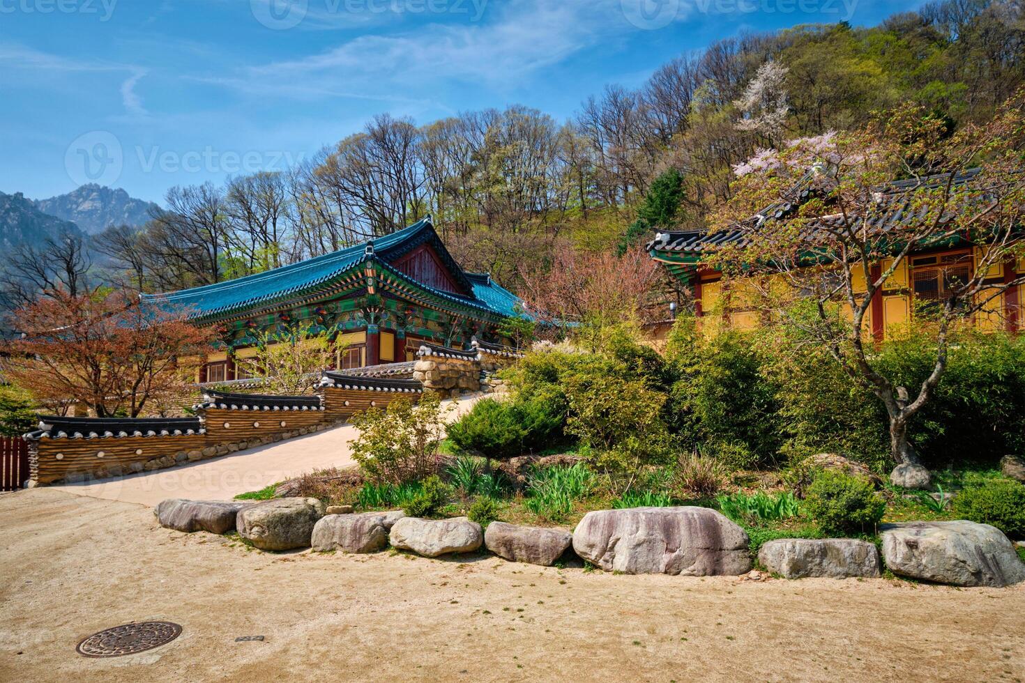 sinheungsa tempio nel seoraksan nazionale parco, seoraksan, Sud Corea foto