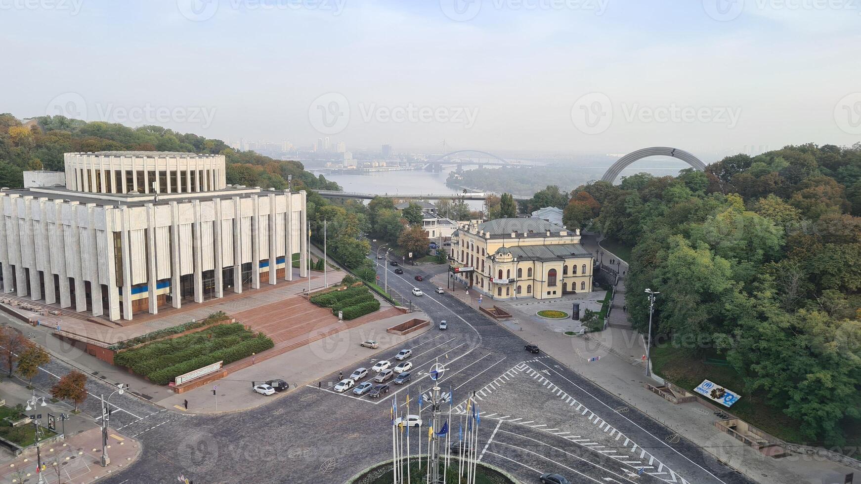 un' camminare in giro kiev, il capitale di Ucraina foto