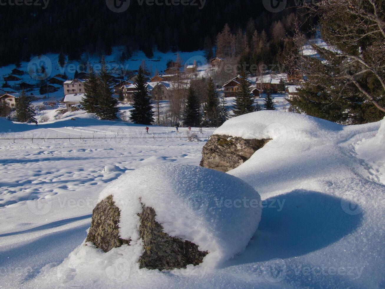 neve per terra foto