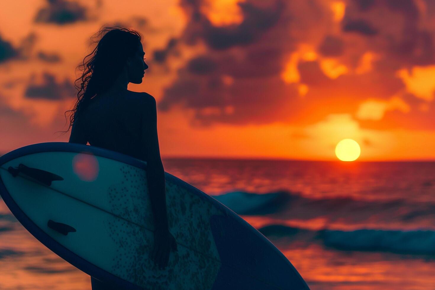 ai generato silhouette di surfer donna a tramonto con ai generato. foto