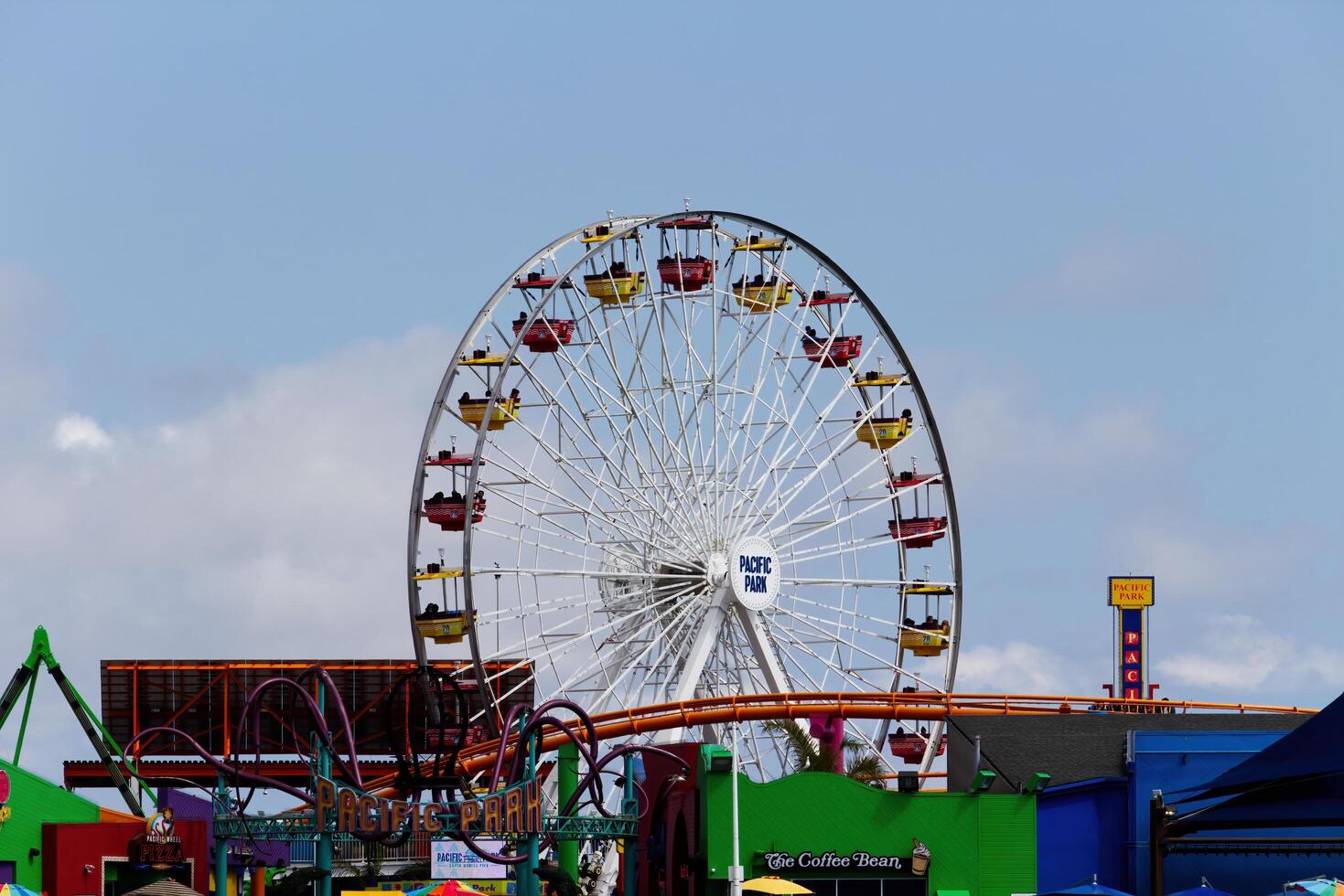 Santa monica, circa, 2016 - persone equitazione Ferris ruota foto