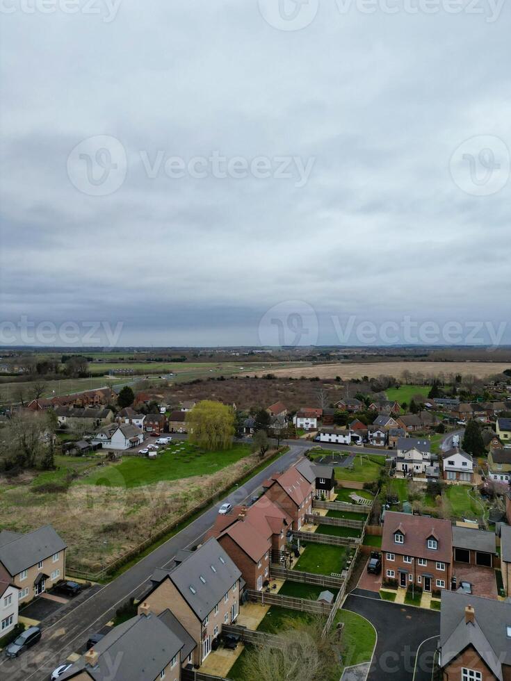 alto angolo Visualizza di arlesey cittadina di Inghilterra UK. il metraggio era catturato durante nuvoloso e piovoso giorno di feb 28, 2024 foto