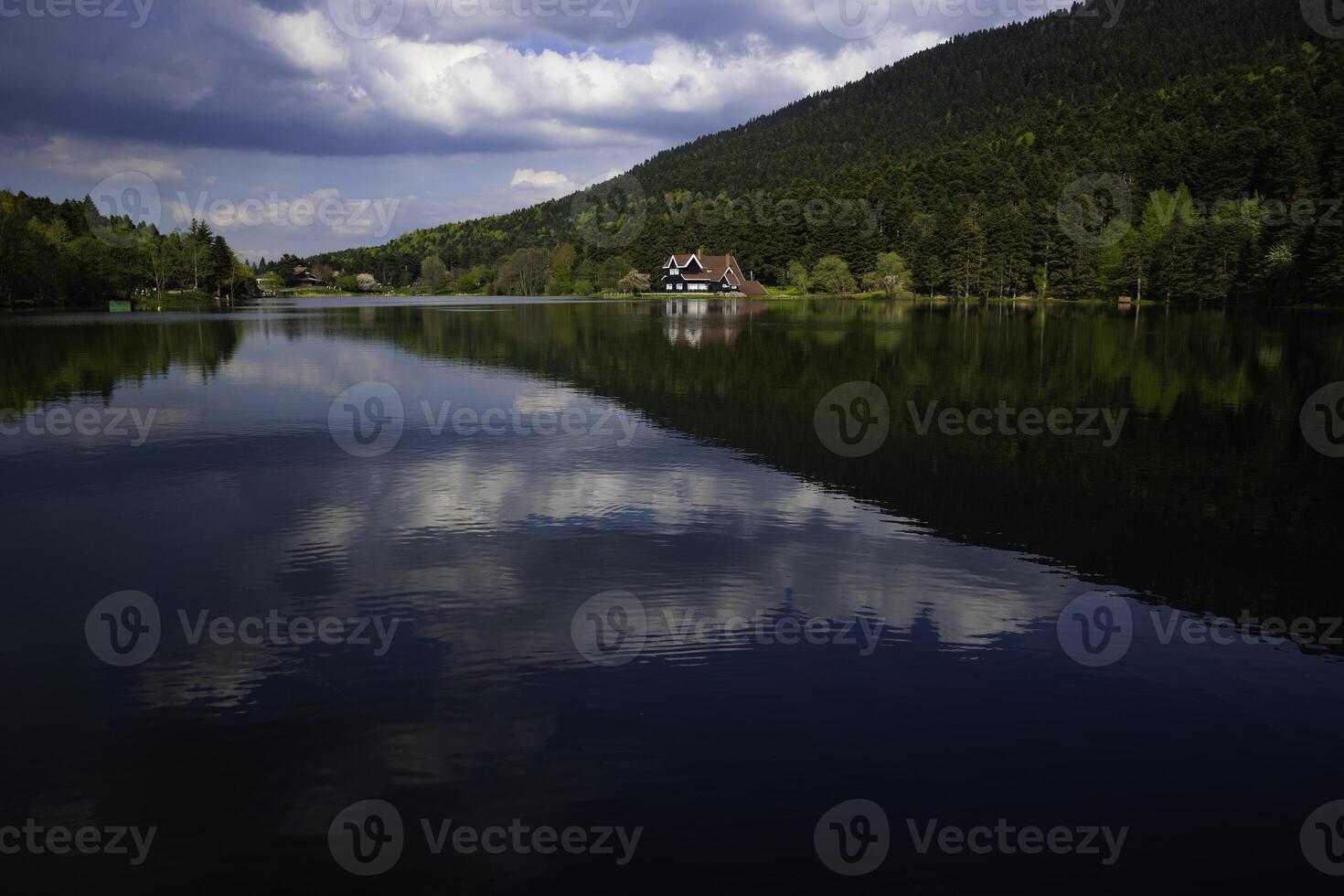 bolu golcuk natura parco. naturale bellezze di tacchino. foto