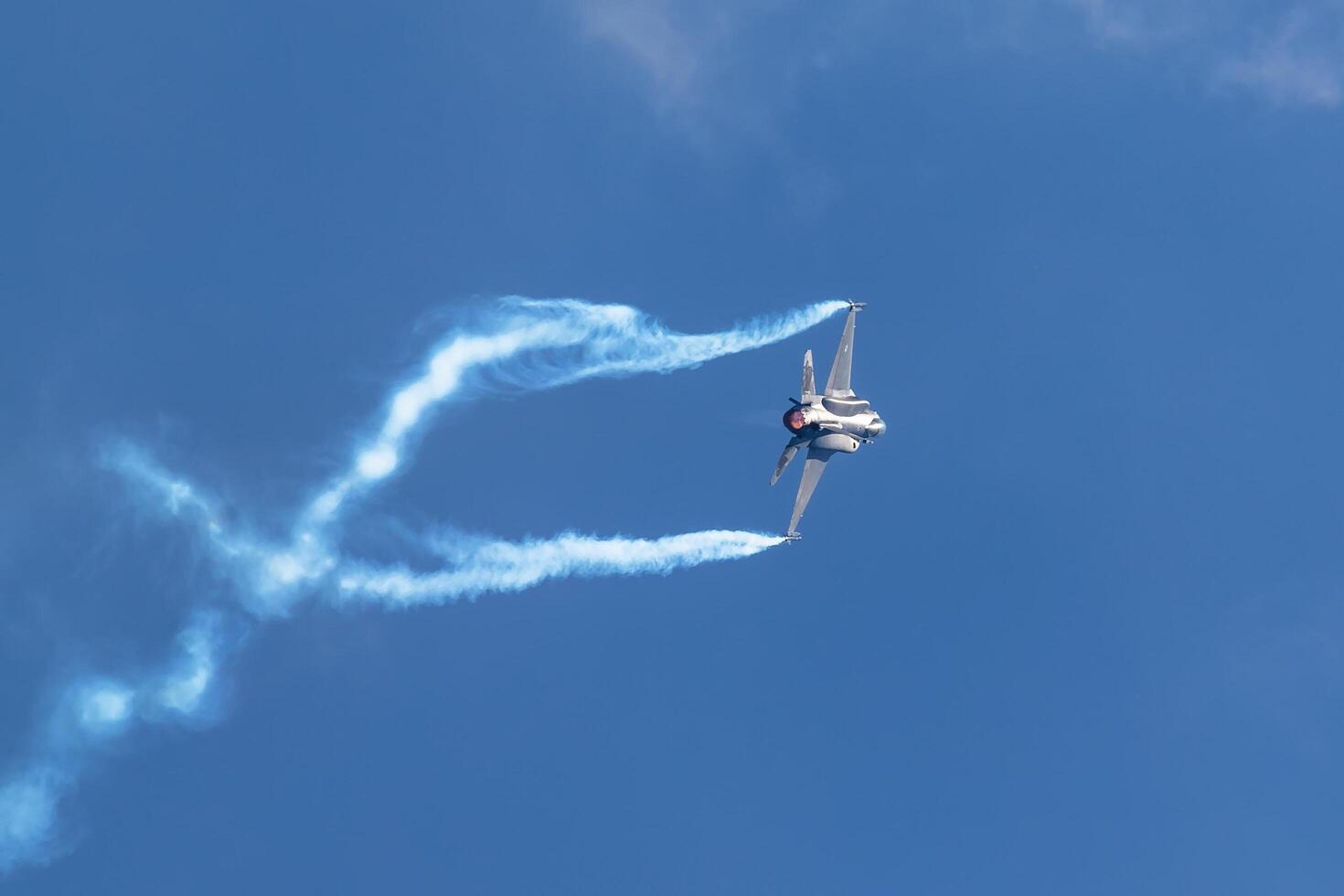 radome, Polonia, 2023 - ellenico aria vigore lockheed f-16 combattente falco combattente Jet aereo volare. aviazione e militare aereo. foto