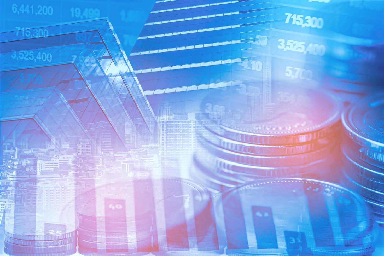 trading di investimenti nel mercato azionario finanziario, grafico di monete e grafico o forex per analizzare lo sfondo dei dati di tendenza aziendale di finanza di profitto. foto