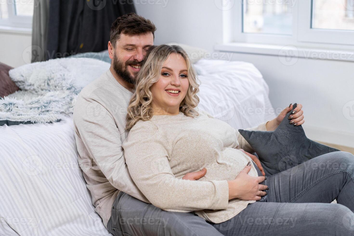 Natale presente regalo scatola impilati vicino su sfondo foto