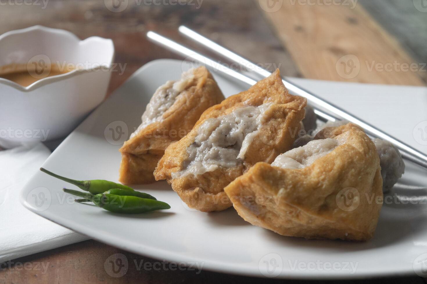 indonesiano cibo bakso Tahu foto