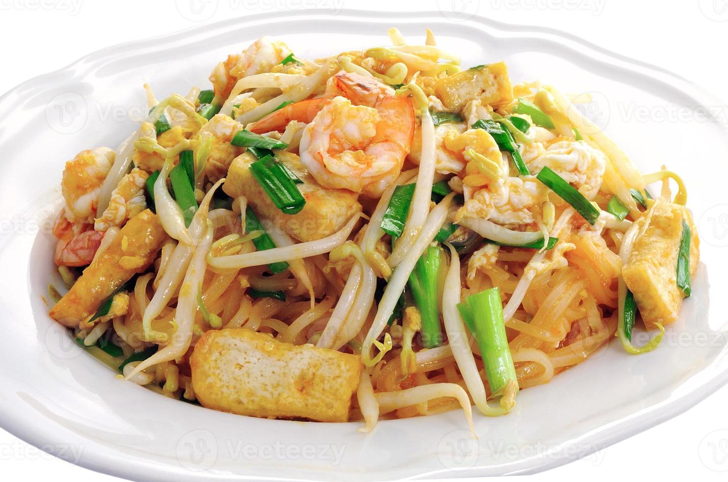 tagliatelle in stile tailandese, pad thai foto