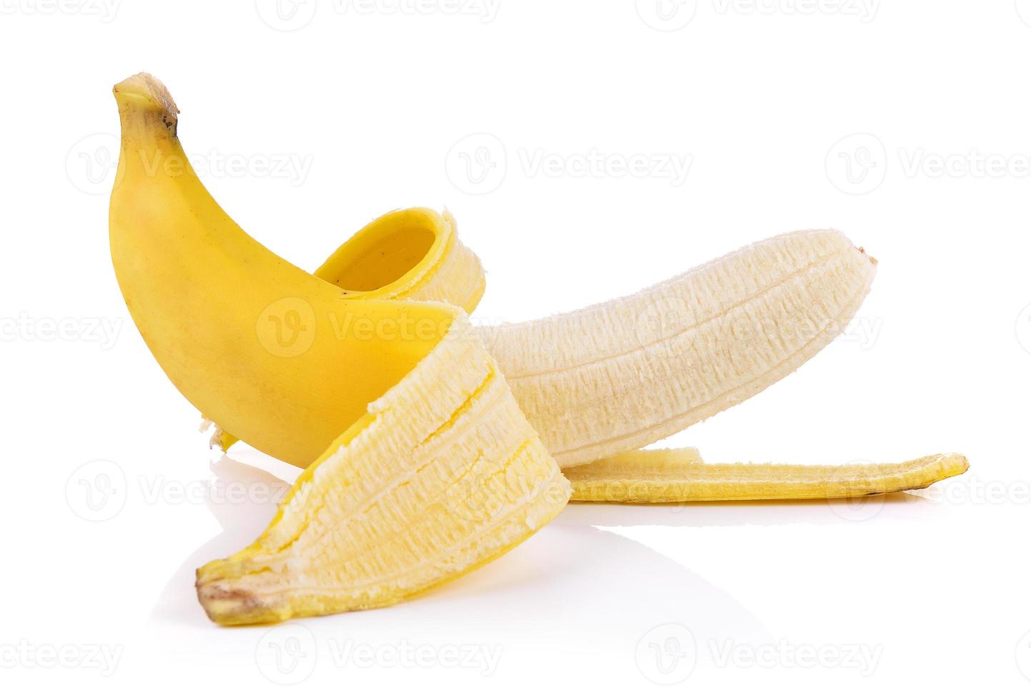 banane su sfondo bianco foto