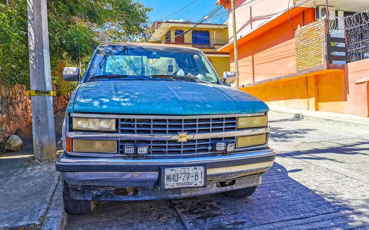 puerto escondido oaxaca Messico 2023 messicano Raccogliere camion auto suv 4x4 via strada veicoli Messico. foto