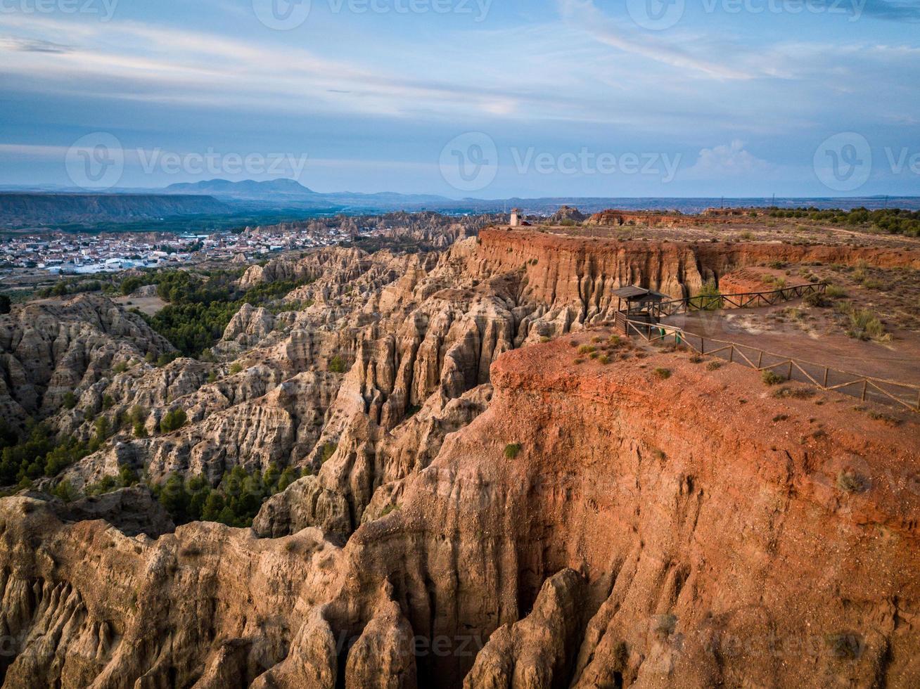 calanchi di avvistamento a marchal, guadix, granada, spagna foto