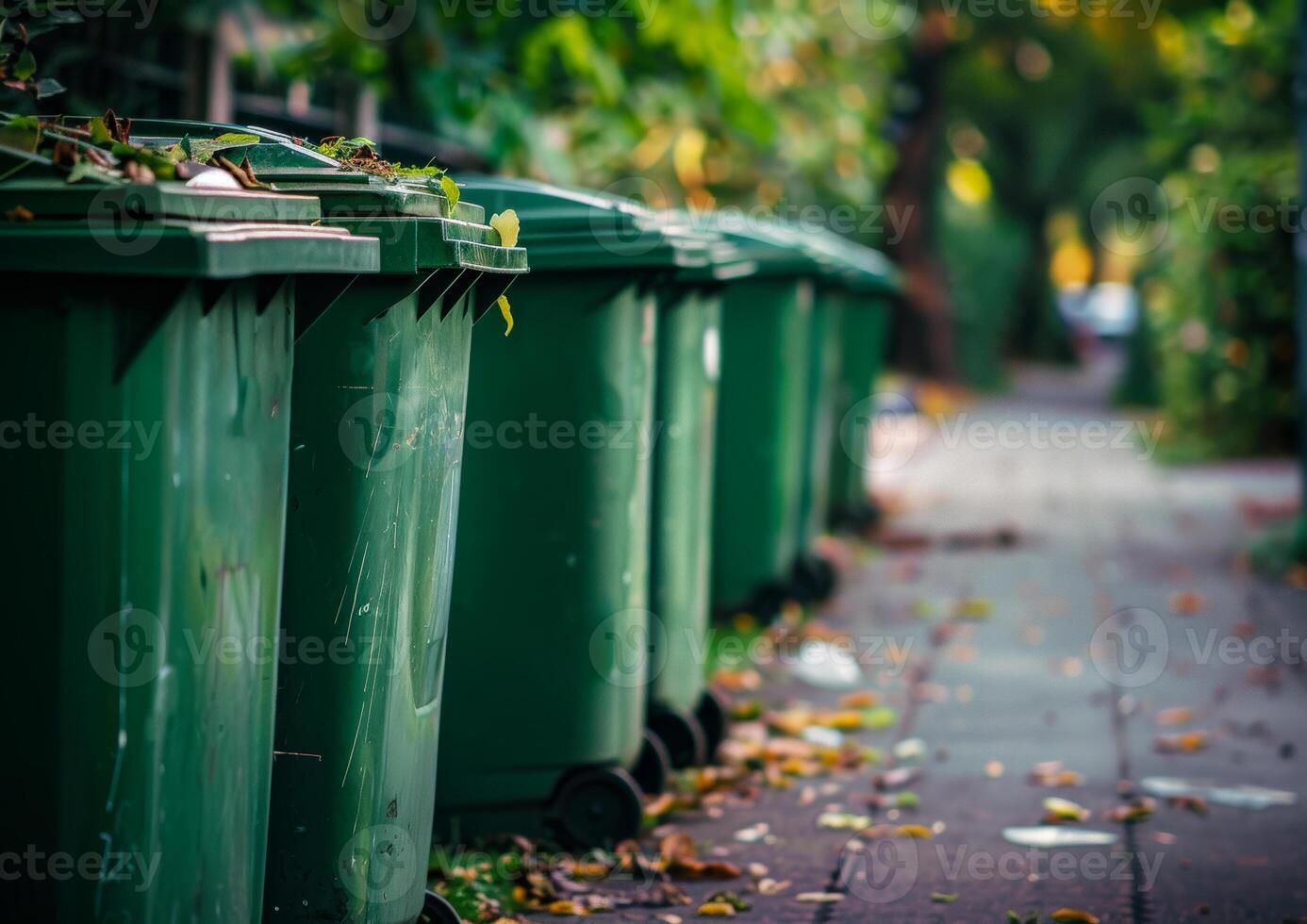 ai generato verde raccolta differenziata bidoni foderato su lungo marciapiede foto