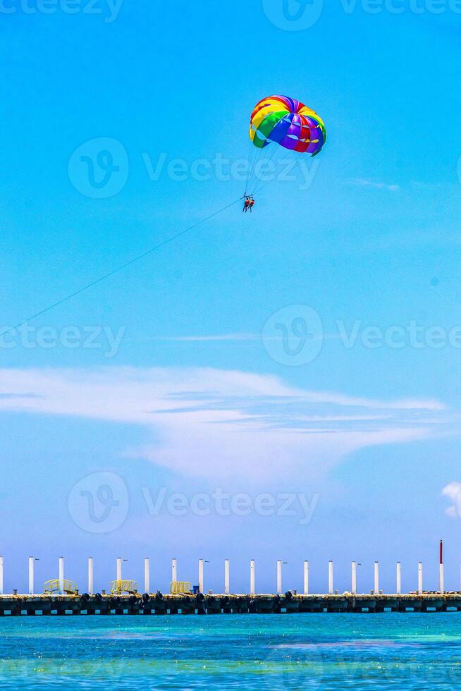 parapendio con barca nel il caraibico nel Messico. foto