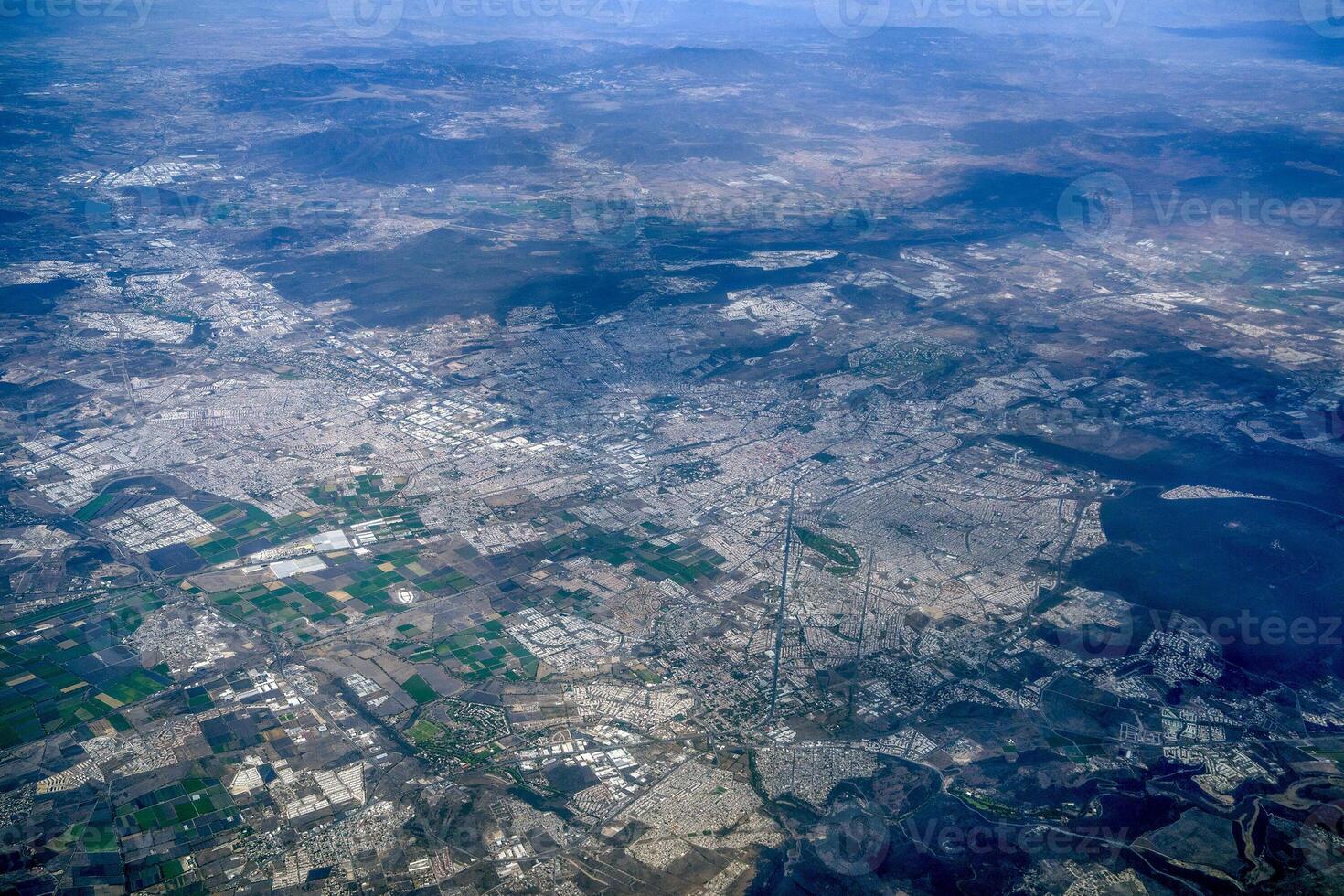 aereo Visualizza di santiago de Queretaro, un' città nel centrale Messico. panorama a partire dal aereo foto