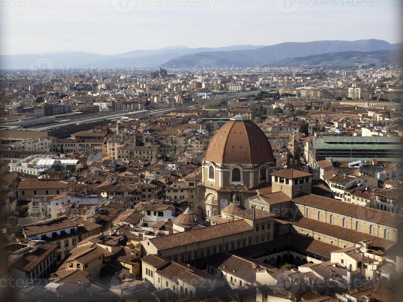 Firenze aereo Visualizza paesaggio urbano a partire dal giotto Torre dettaglio vicino Cattedrale Santa maria dei fiori, brunelleschi cupola Italia foto