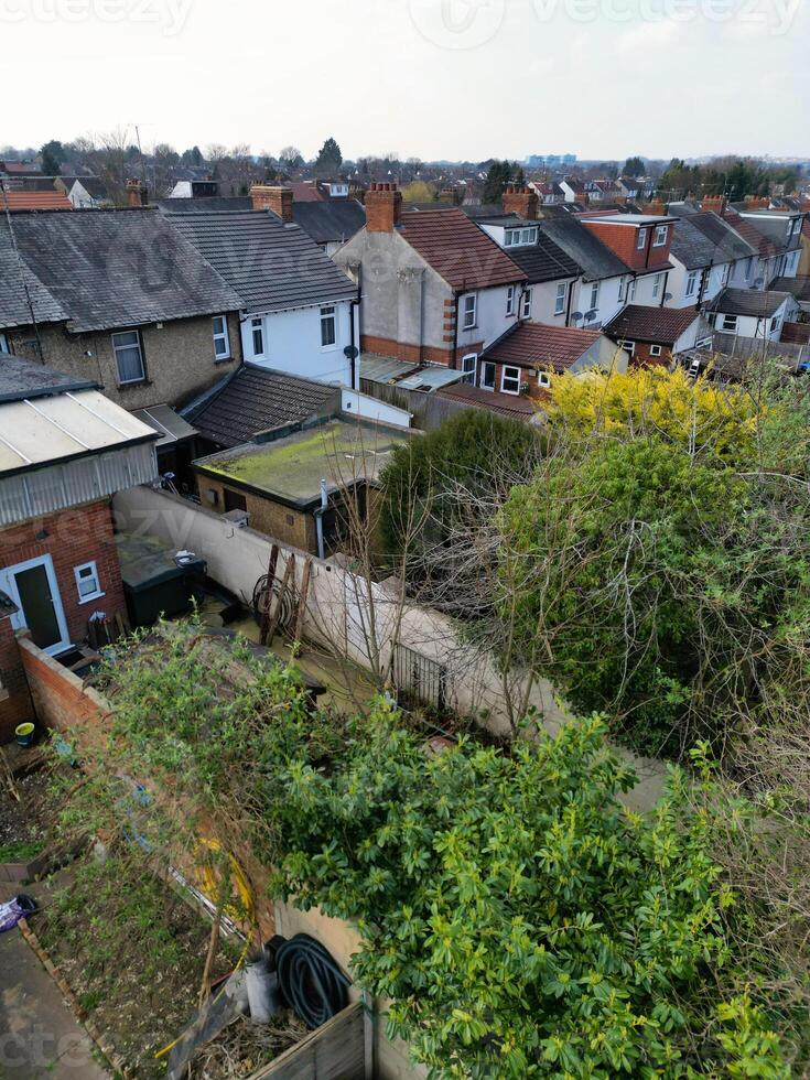 aereo Visualizza di Britannico cittadina e Residenziale quartiere di luton. foto