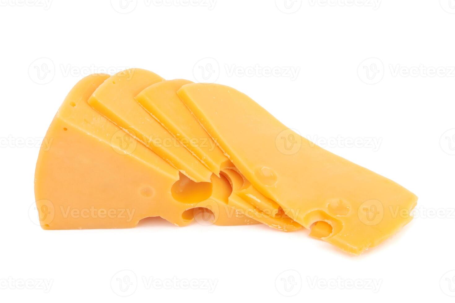 formaggio su bianco foto