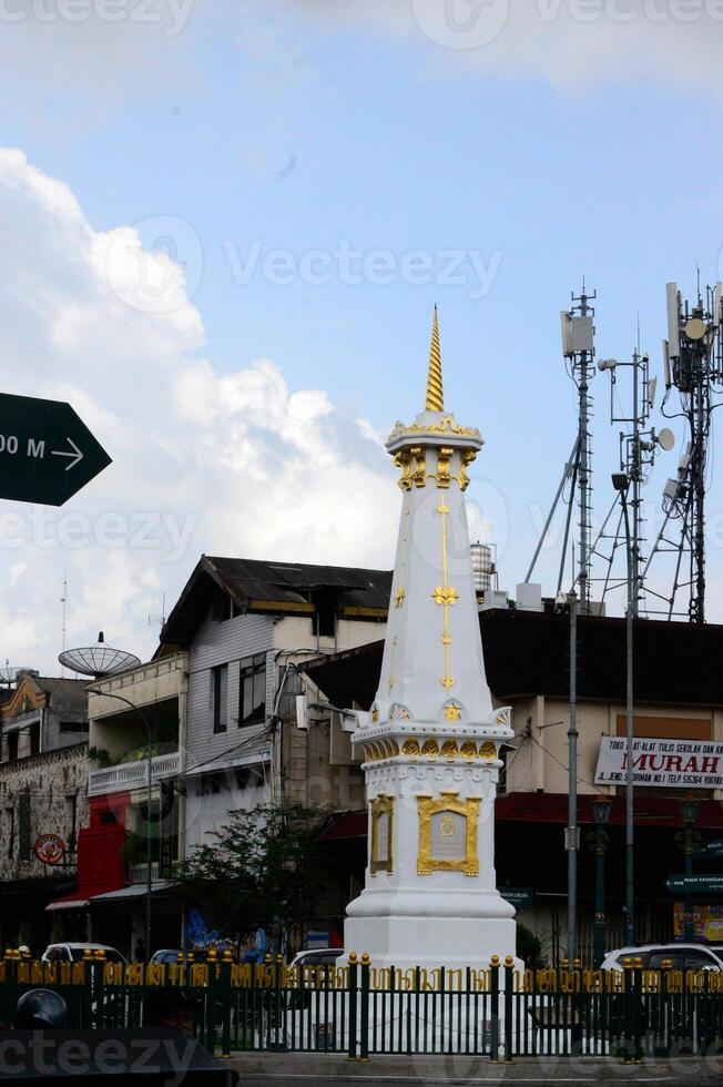 Visualizza di il monumento e il atmosfera di jogjakarta foto