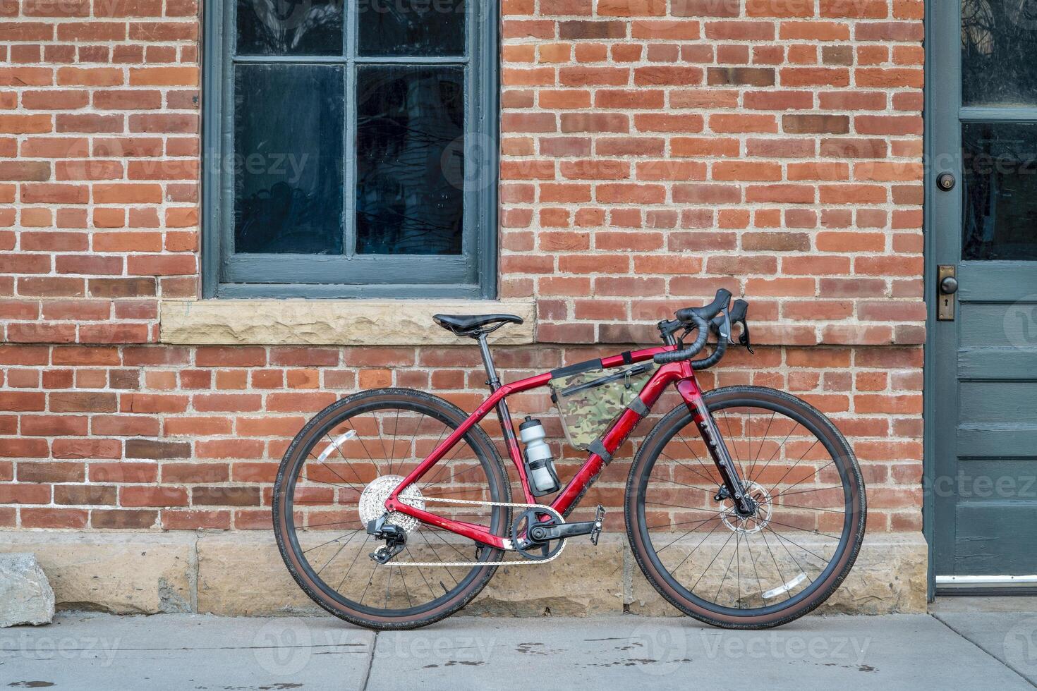 ghiaia bicicletta con leggero carbonio telaio foto