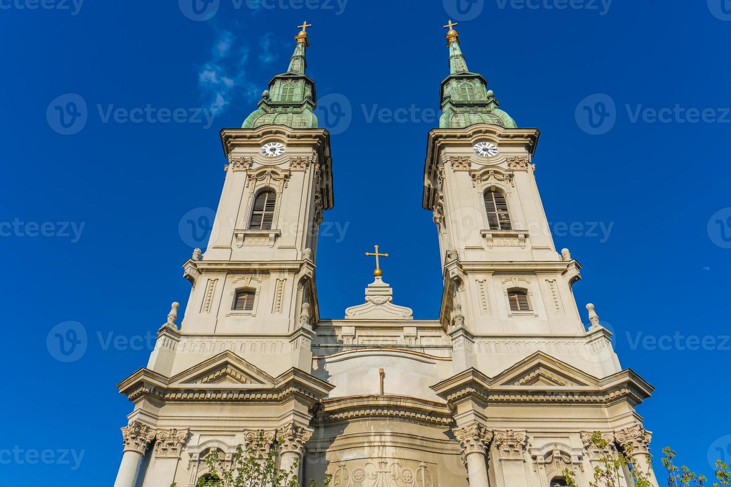 assunzione della chiesa ortodossa serba della santa vergine a pancevo, serbia foto