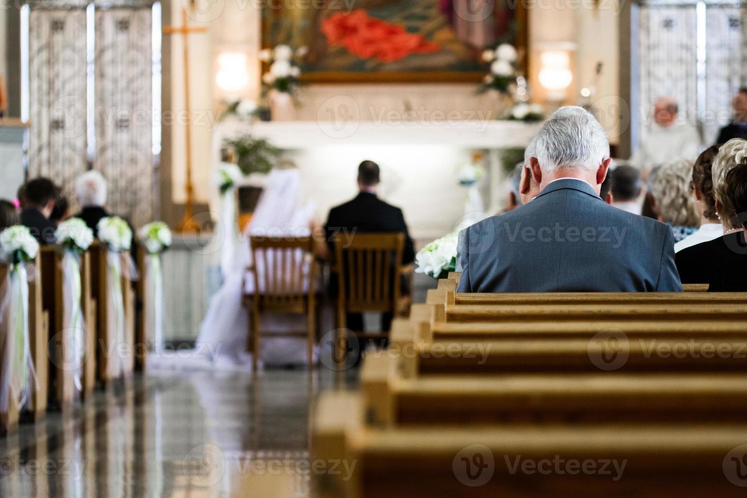 estratto della cerimonia di matrimonio foto