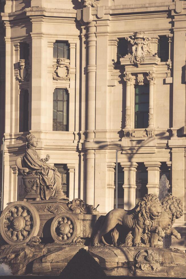 plaza de la cibeles centrale inviare ufficio palacio de comunicazioni Madrid, Spagna. foto