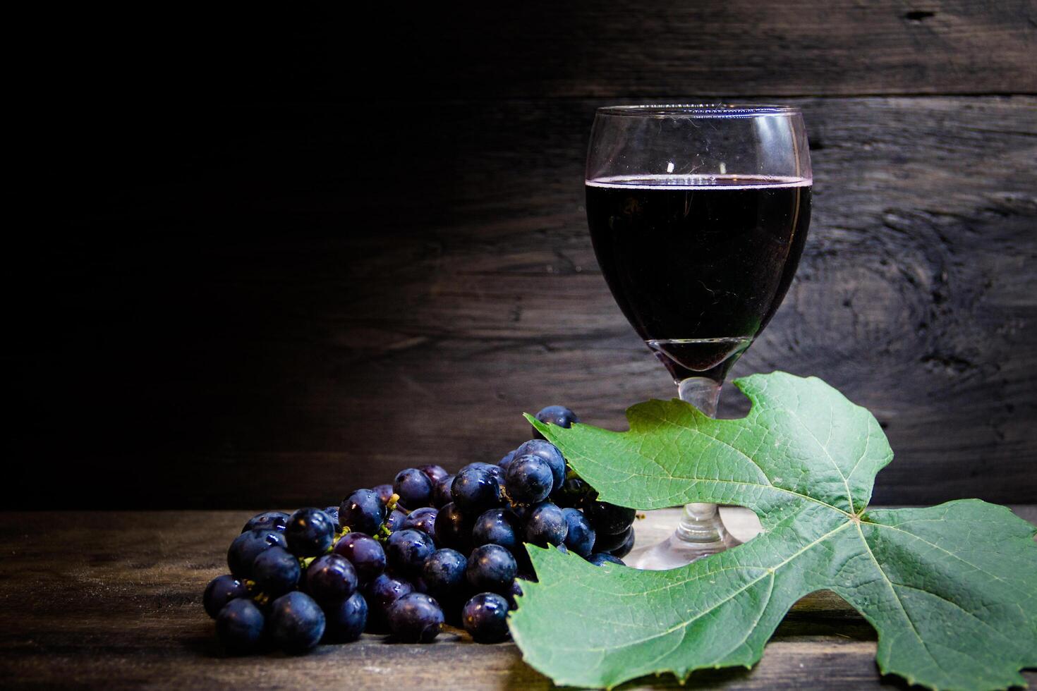 acida pane, vino, uva e Grano simbolo di cristiano comunione foto