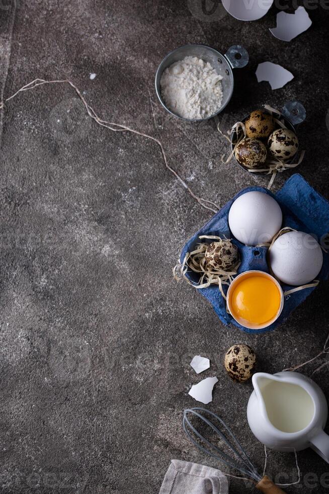 cottura al forno ingredienti con Farina e uova foto