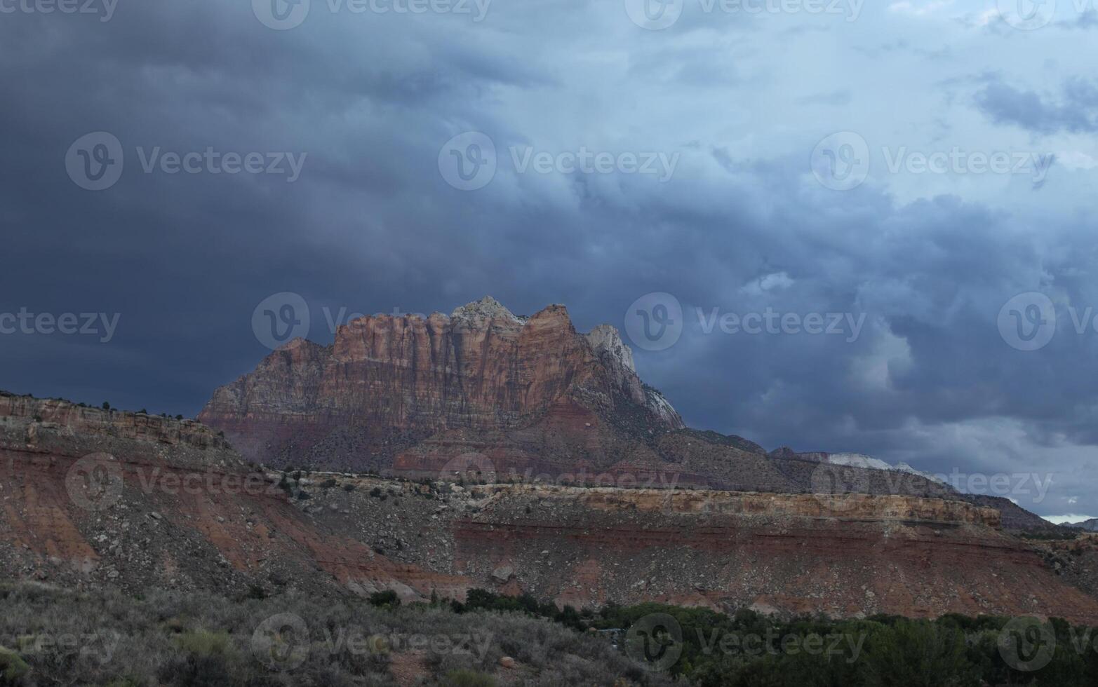 Sion canyon tempeste foto