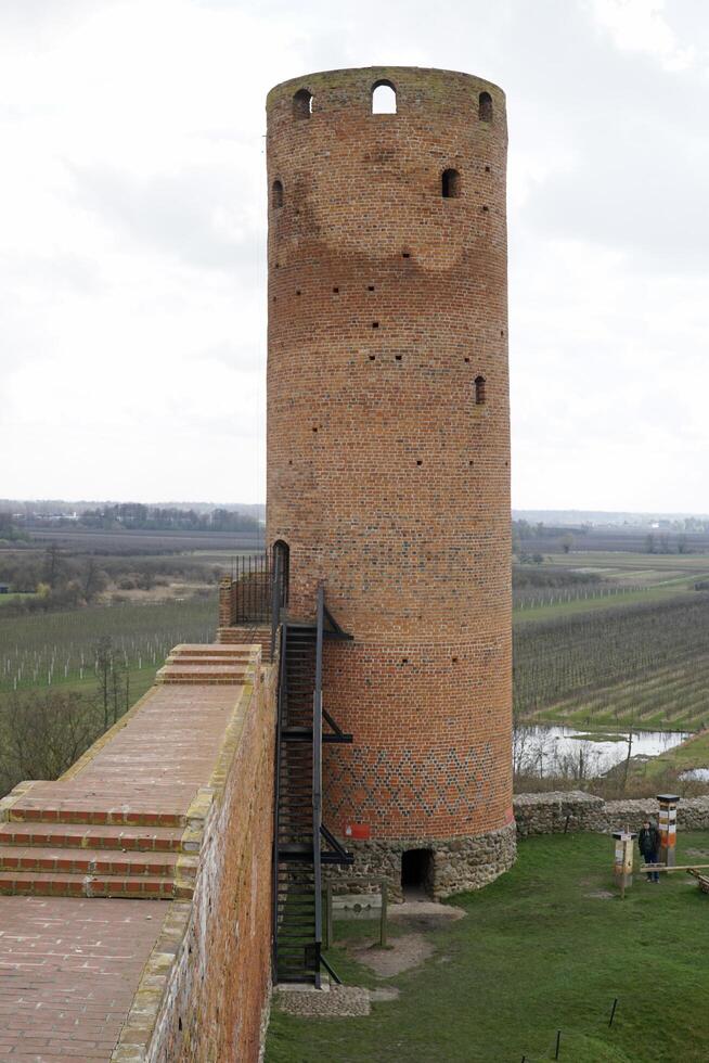 czersk, Polonia - marzo 24, 2024 - il giro Torre e difensiva parete a masovia duchi castello foto