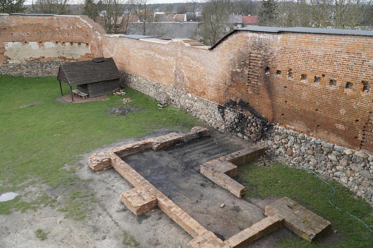 czersk, Polonia - marzo 24, 2024 - cortile di masovia duchi castello foto