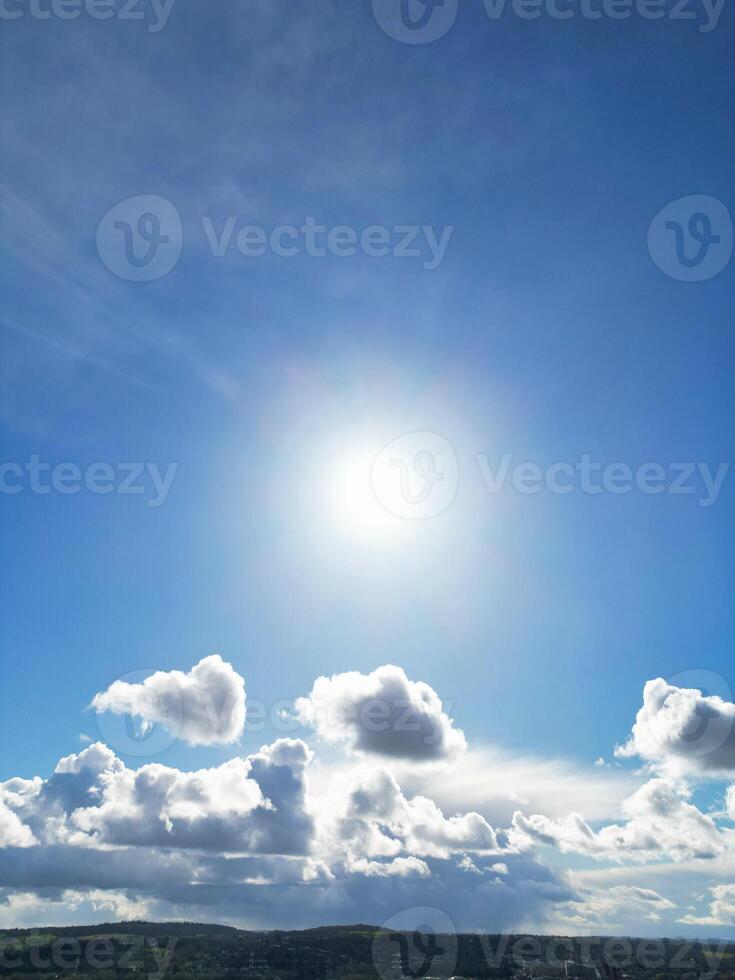 bellissimo cielo e nuvole al di sopra di Oxford città di Inghilterra UK foto