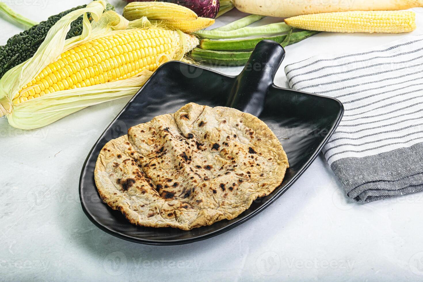 indiano tradizionale fatti in casa pane - roti foto